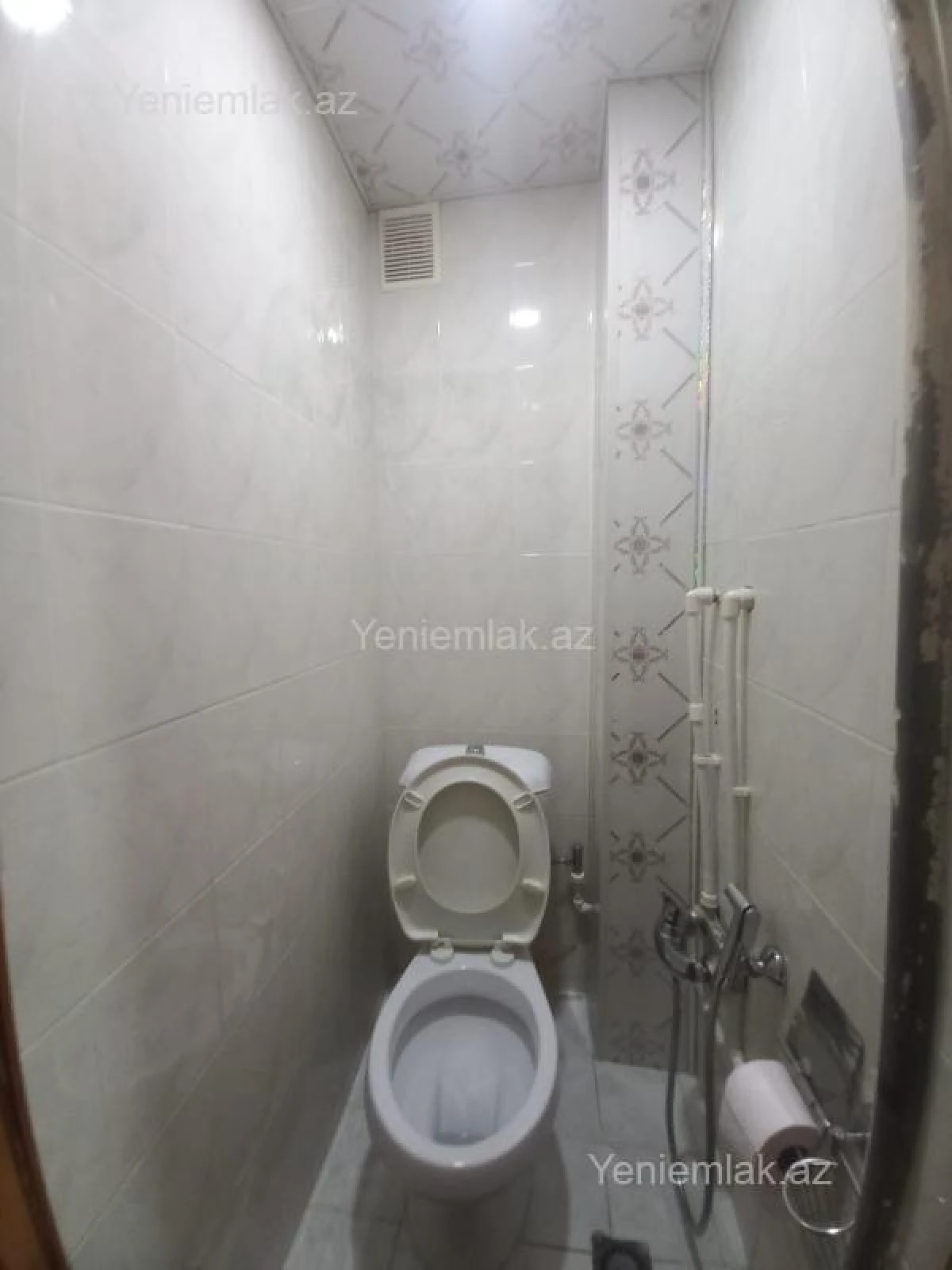 Satılır 3 otaqlı köhnə tikili 68 m²