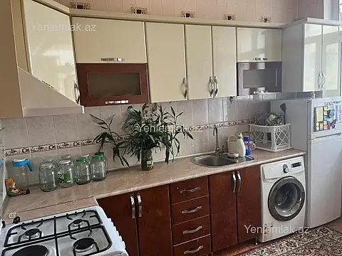 Satılır 2 otaqlı yeni tikili 75 m²
