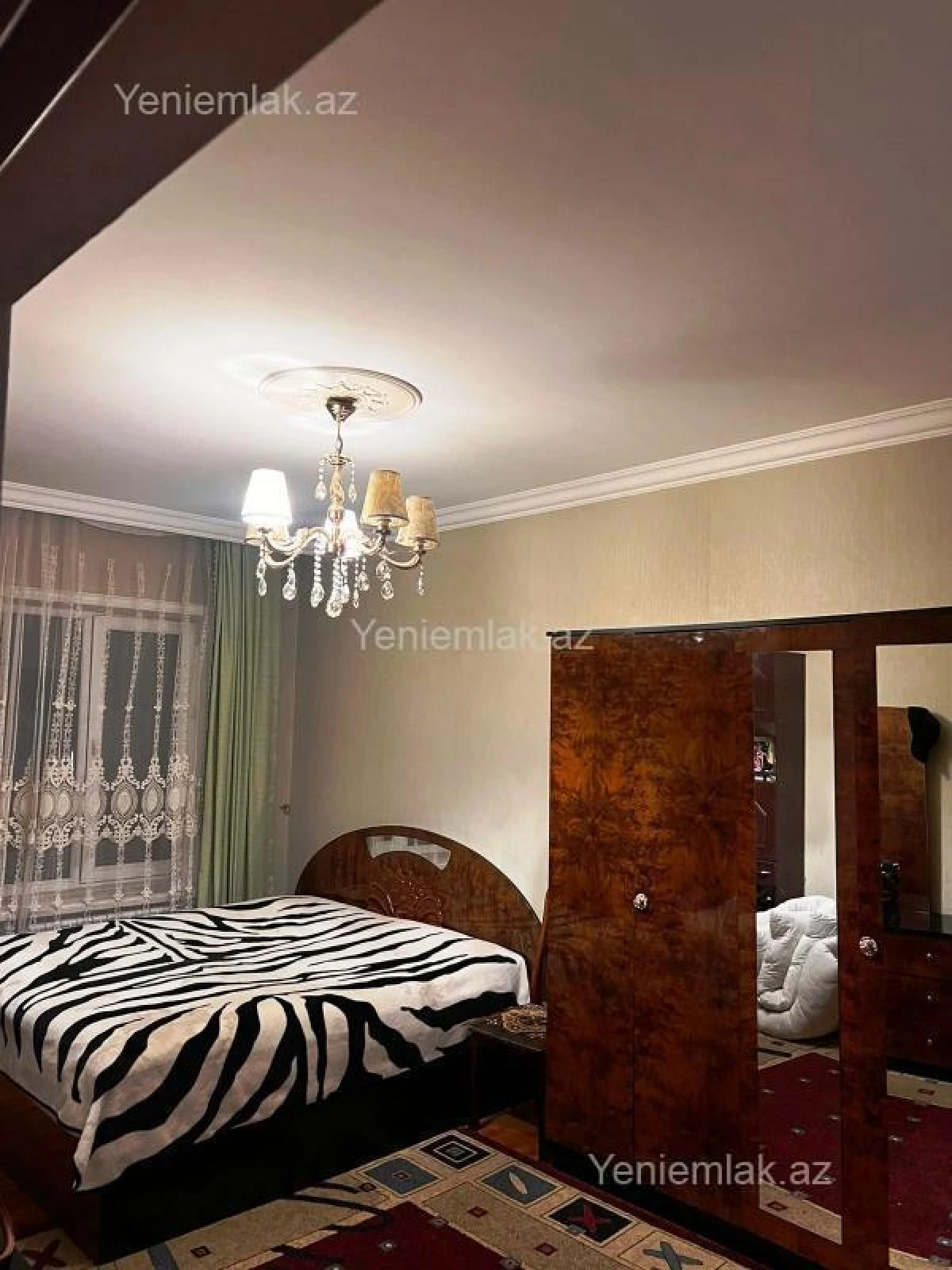 Satılır 3 otaqlı köhnə tikili 70 m²