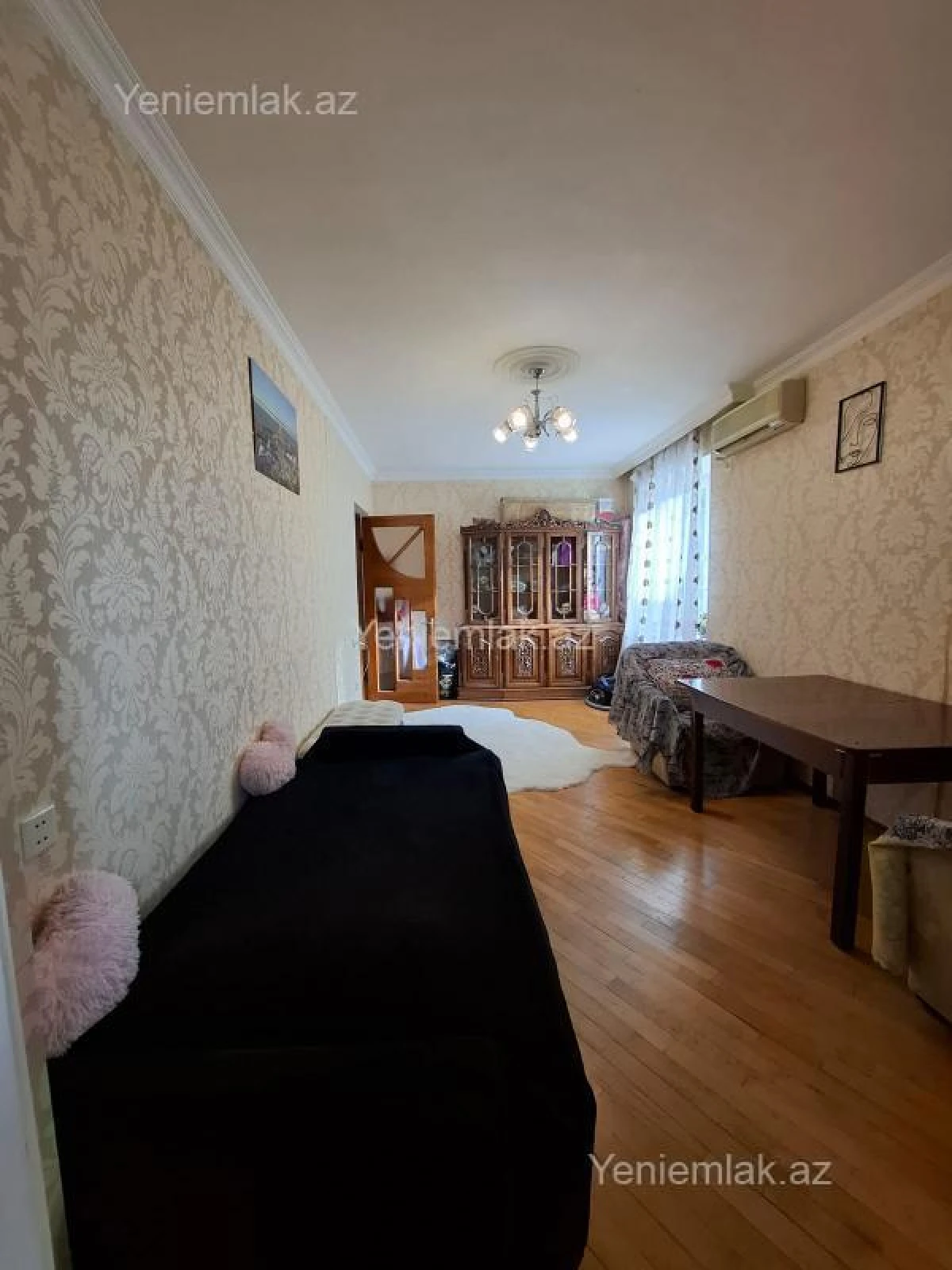 Satılır 2 otaqlı köhnə tikili 60 m²