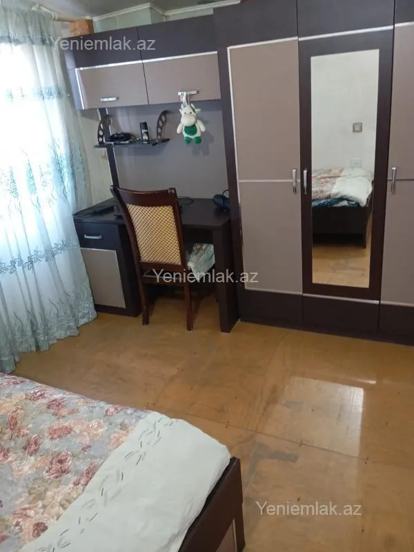 Satılır 4 otaqlı həyət evi 120 m²