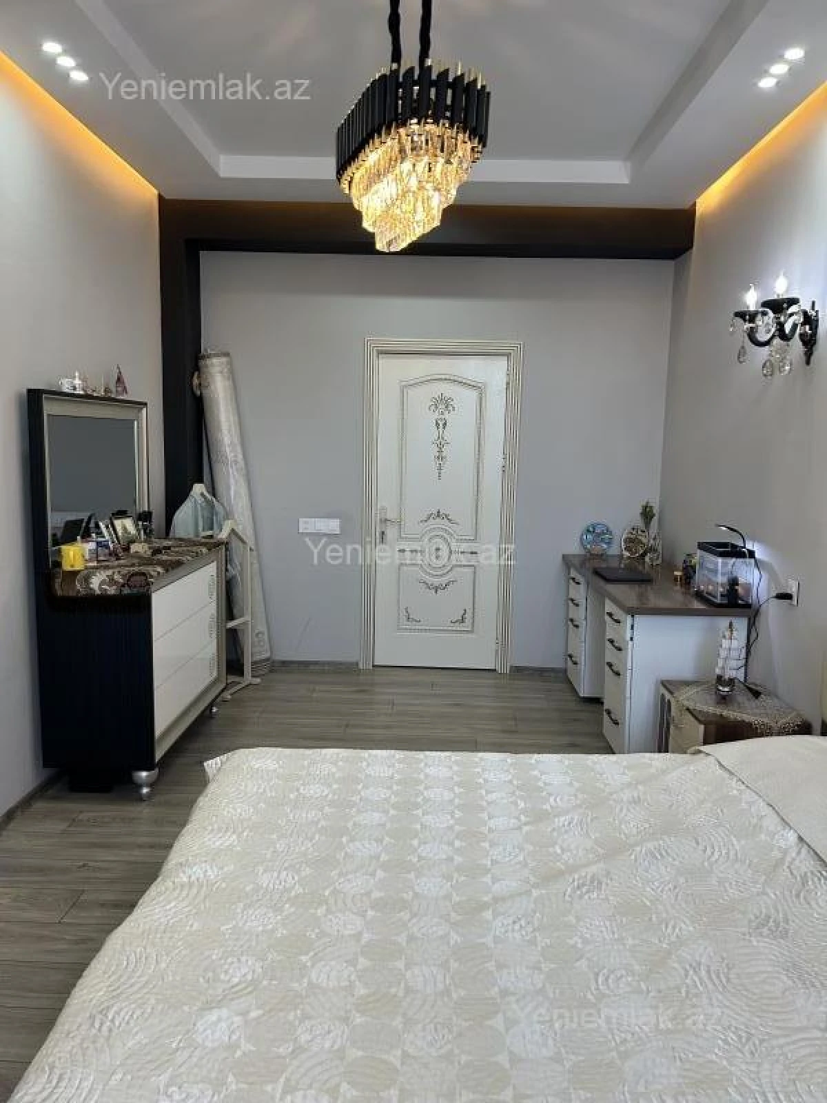 Satılır 4 otaqlı yeni tikili 226 m²