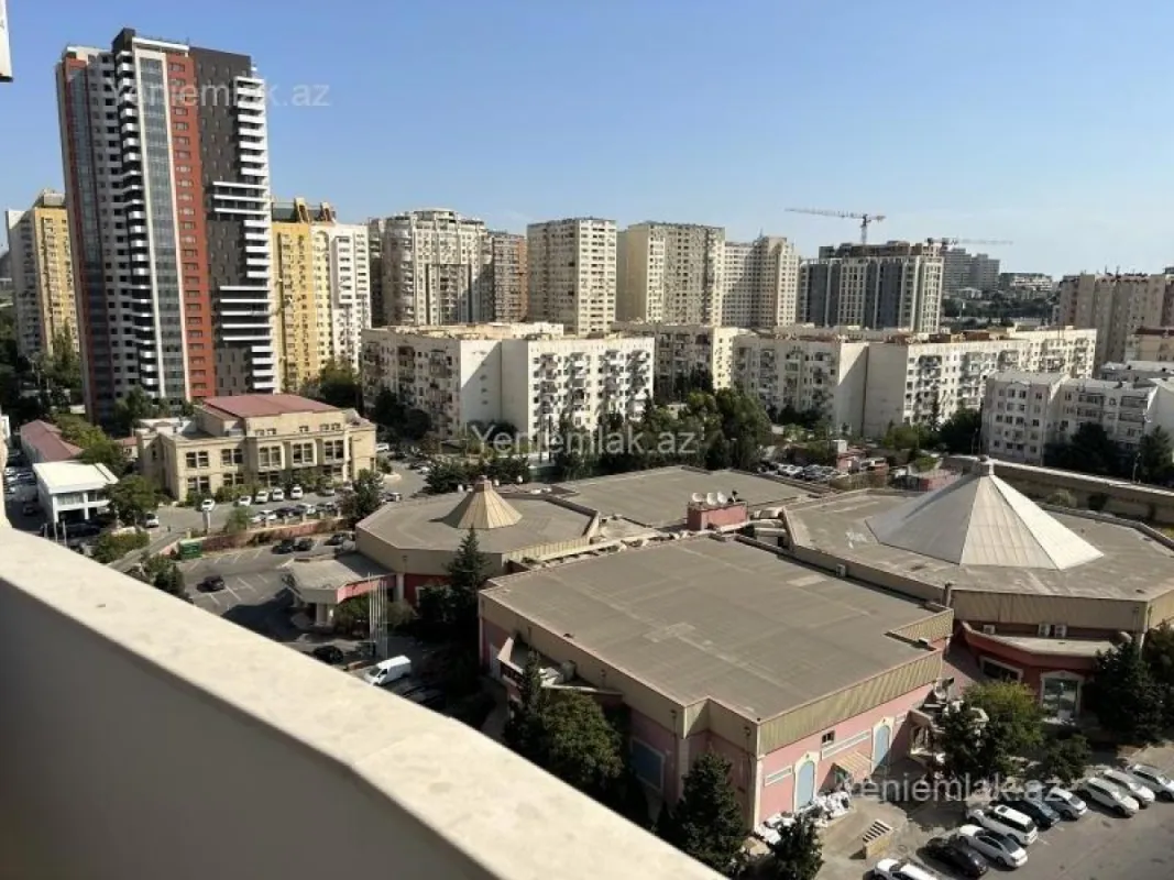 Satılır 4 otaqlı yeni tikili 226 m²