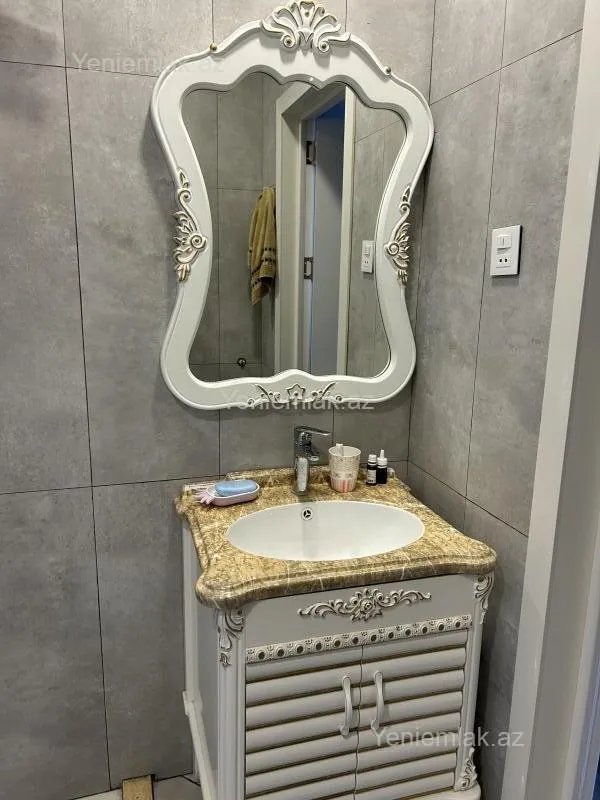 Satılır 4 otaqlı yeni tikili 226 m²