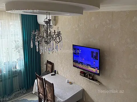 Satılır 2 otaqlı köhnə tikili 65 m²