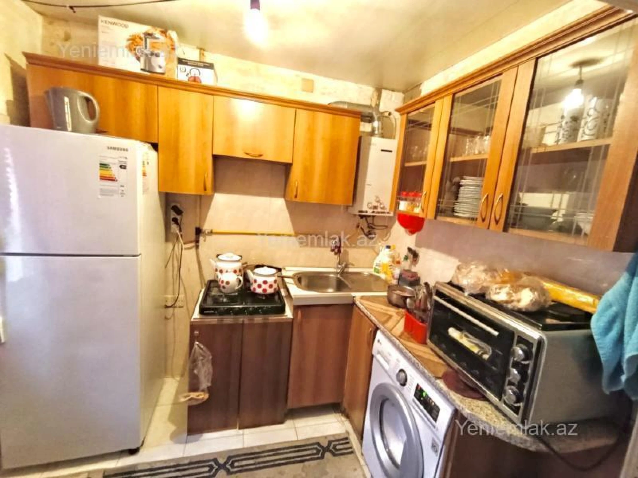 Satılır 1 otaqlı köhnə tikili 30 m²