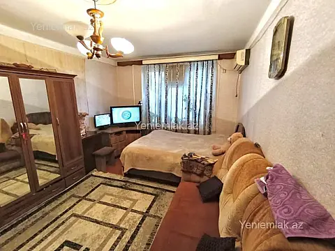 Satılır 1 otaqlı köhnə tikili 30 m²
