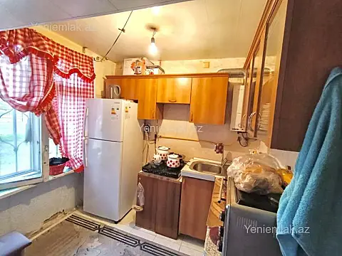Satılır 1 otaqlı köhnə tikili 30 m² — Bakı, Nizami 1 otaq 30.00 m²