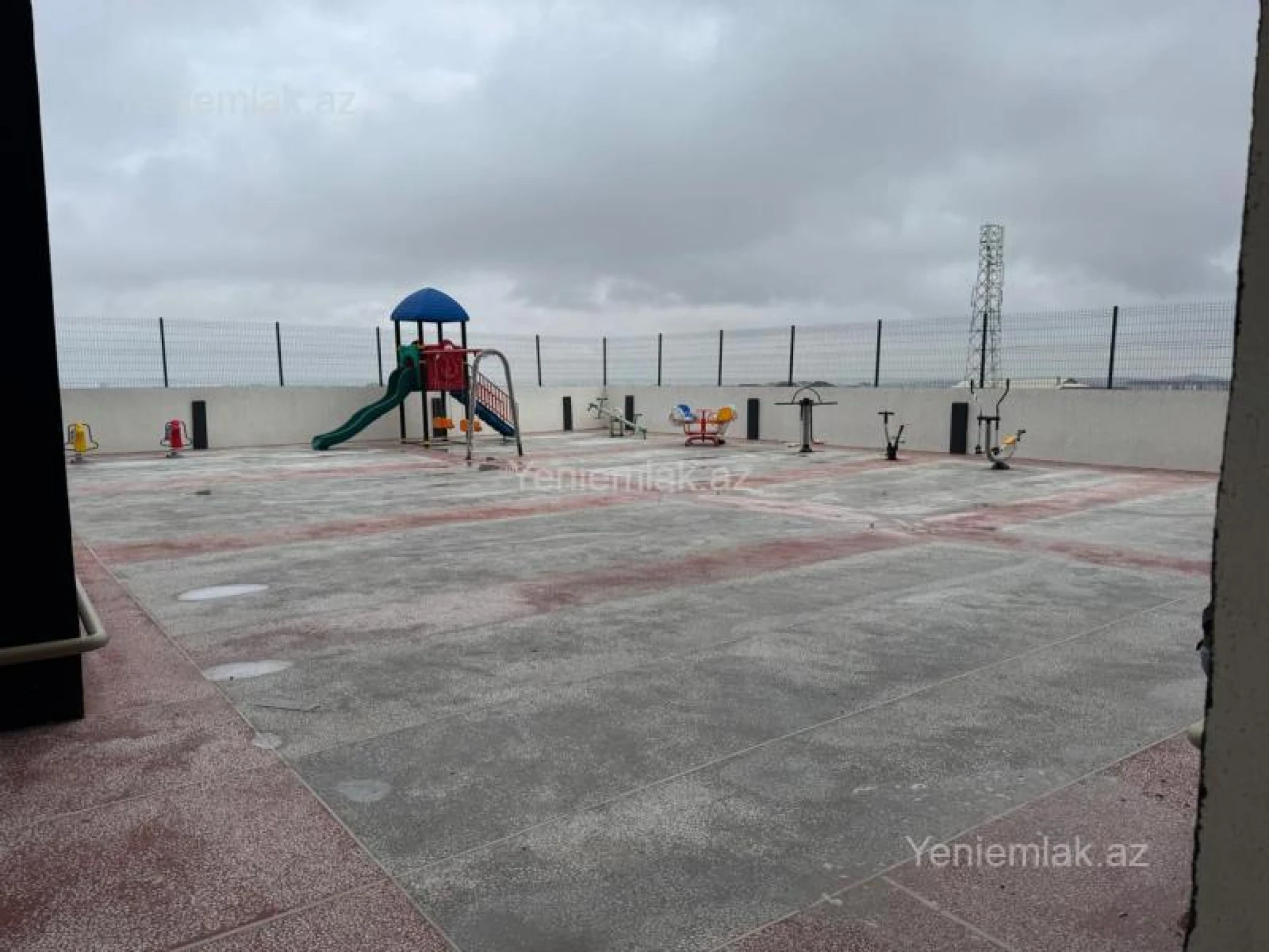 Satılır 3 otaqlı yeni tikili 68 m²