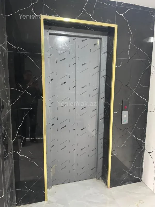 Satılır 3 otaqlı yeni tikili 68 m²