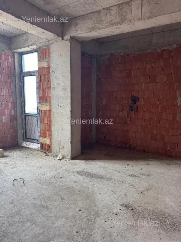 Satılır 3 otaqlı yeni tikili 68 m²