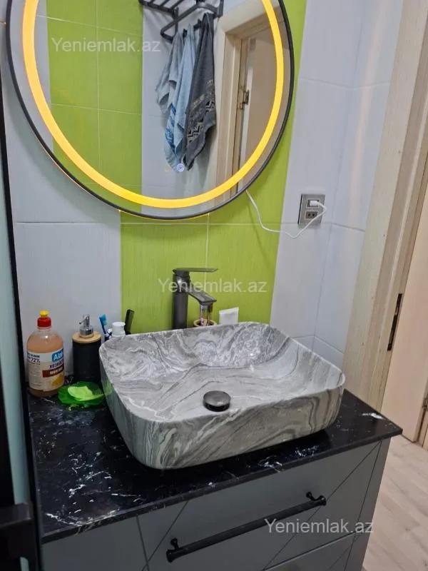 Satılır 3 otaqlı yeni tikili 55 m²