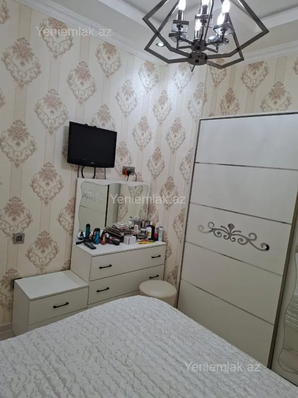 Satılır 3 otaqlı yeni tikili 55 m²