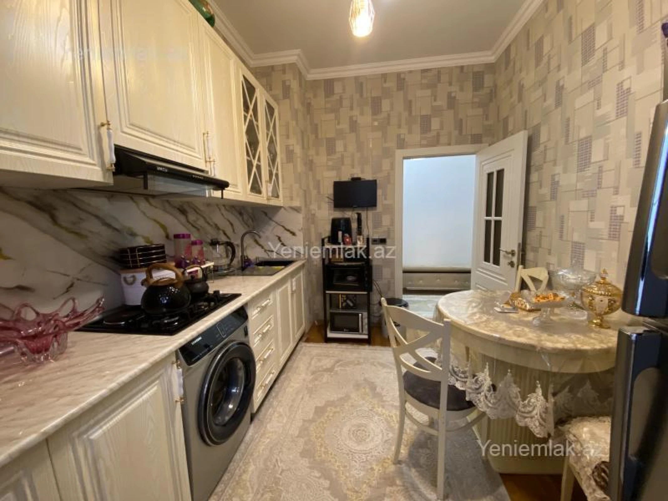 Satılır 2 otaqlı yeni tikili 65 m²