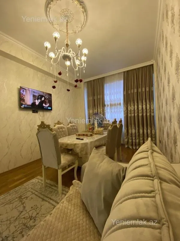 Satılır 2 otaqlı yeni tikili 65 m²