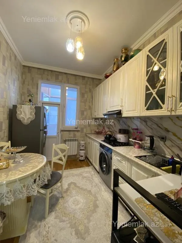 Satılır 2 otaqlı yeni tikili 65 m²
