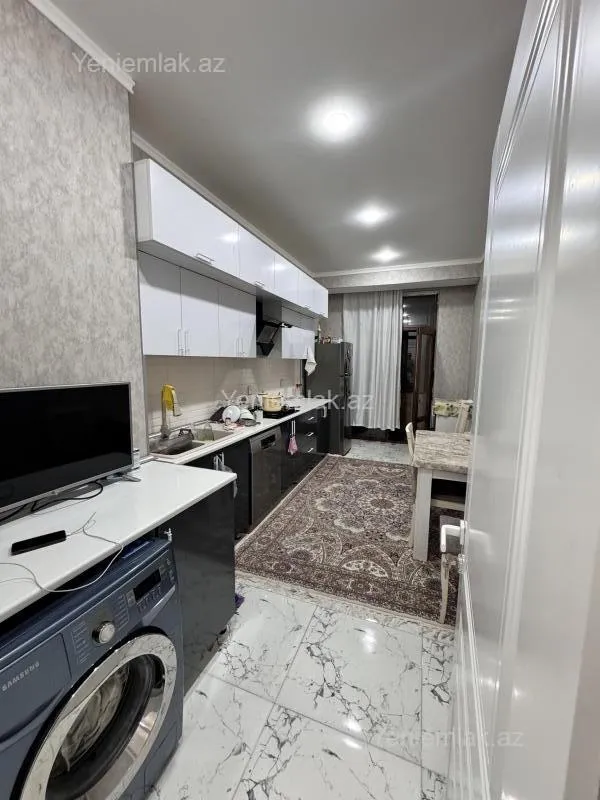 Satılır 3 otaqlı yeni tikili 108 m²