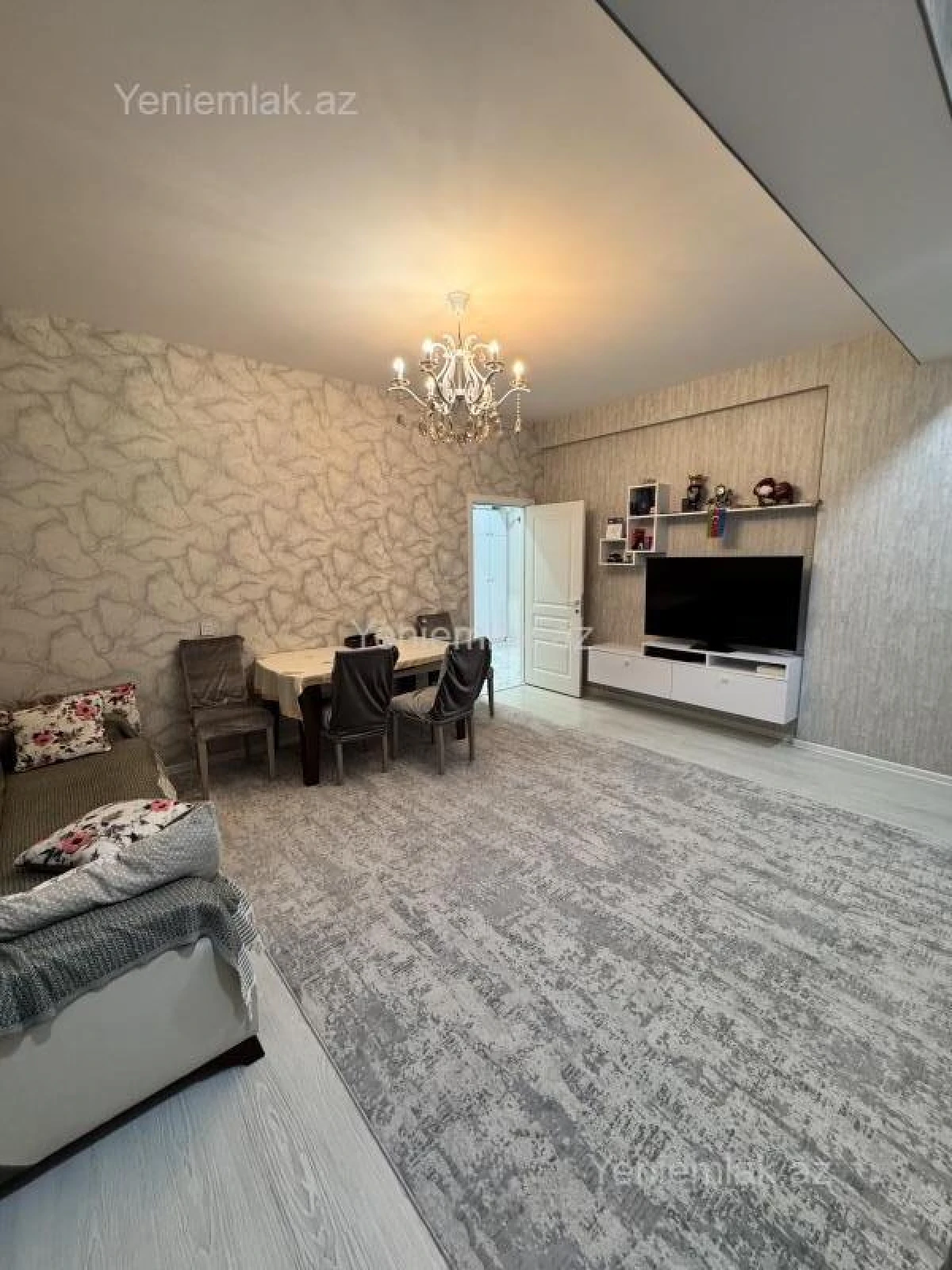 Satılır 3 otaqlı yeni tikili 108 m²