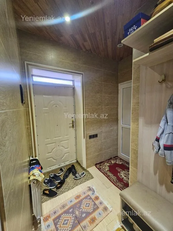 Satılır 4 otaqlı həyət evi 100 m²