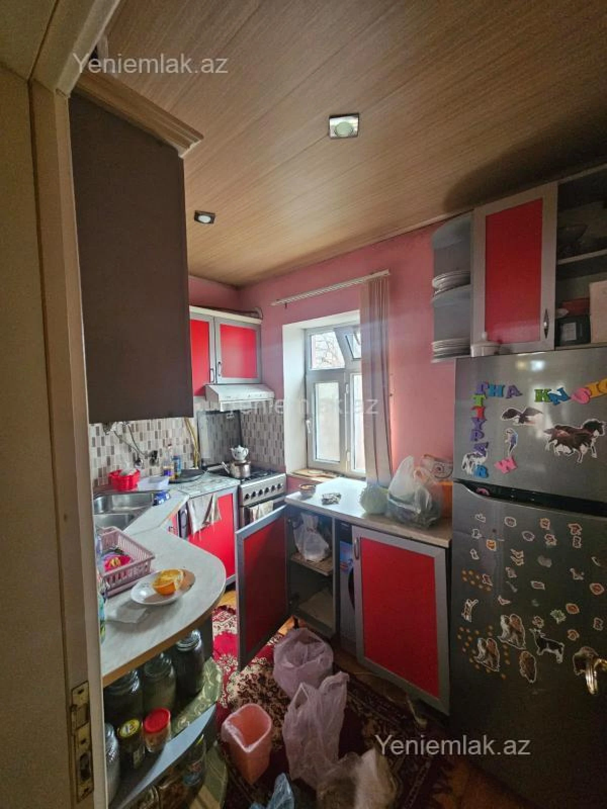 Satılır 4 otaqlı həyət evi 100 m²