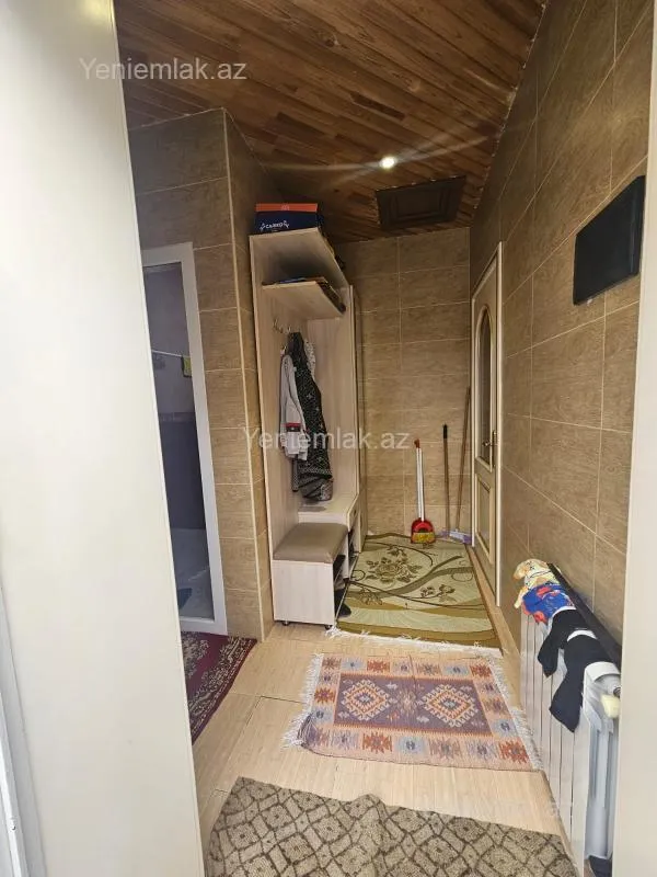 Satılır 4 otaqlı həyət evi 100 m²