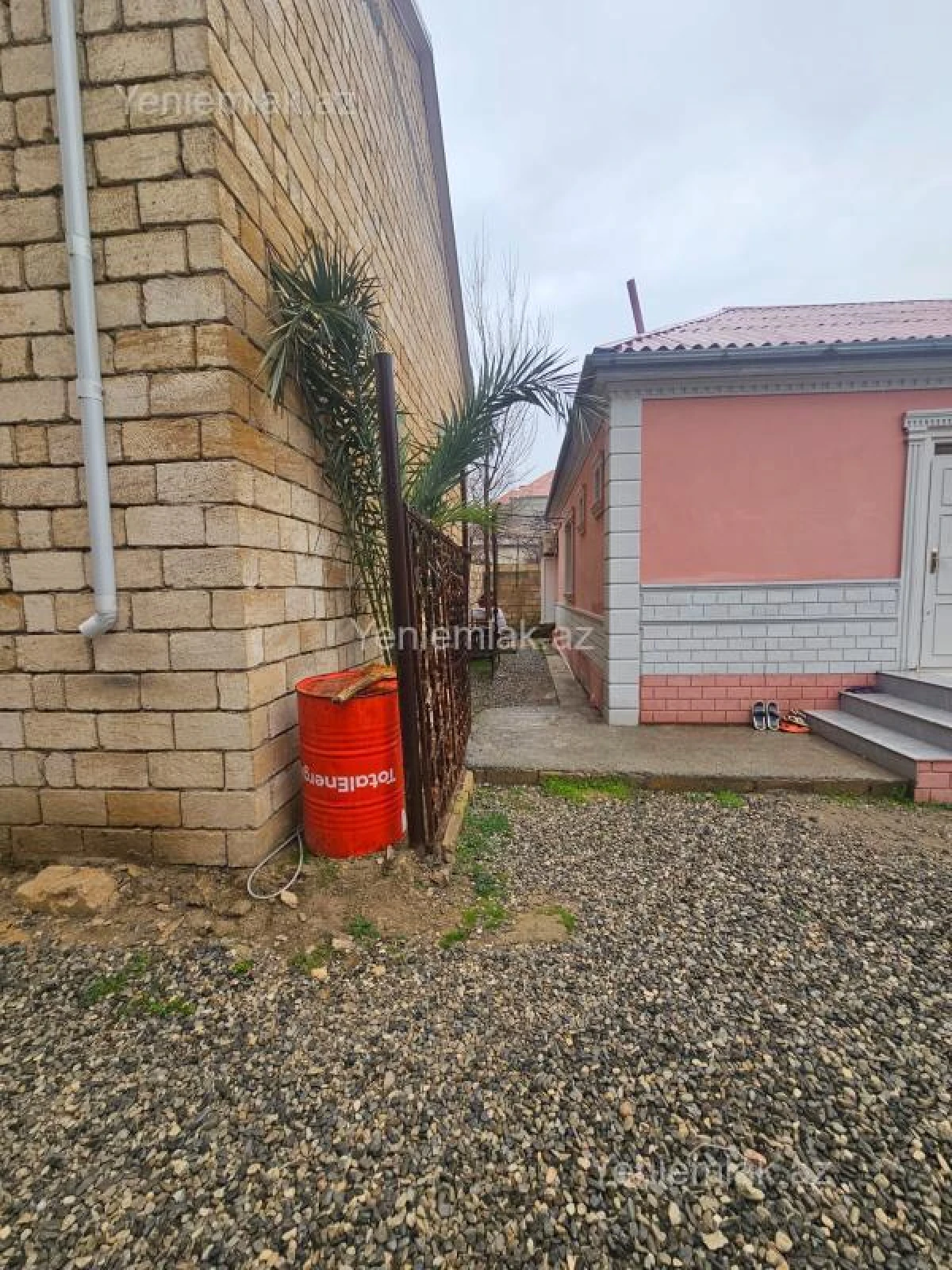 Satılır 4 otaqlı həyət evi 100 m²