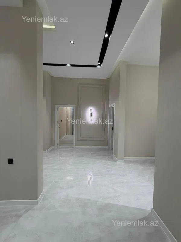 Satılır 4 otaqlı həyət evi 140 m²