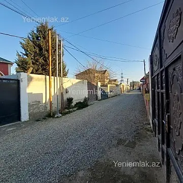 Satılır 5 otaqlı həyət evi 140 m²