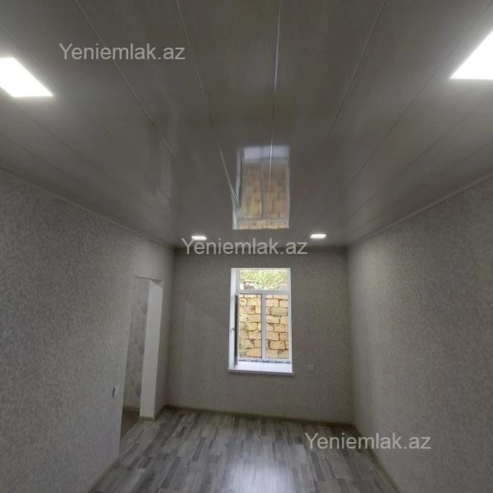 Satılır 5 otaqlı həyət evi 140 m²