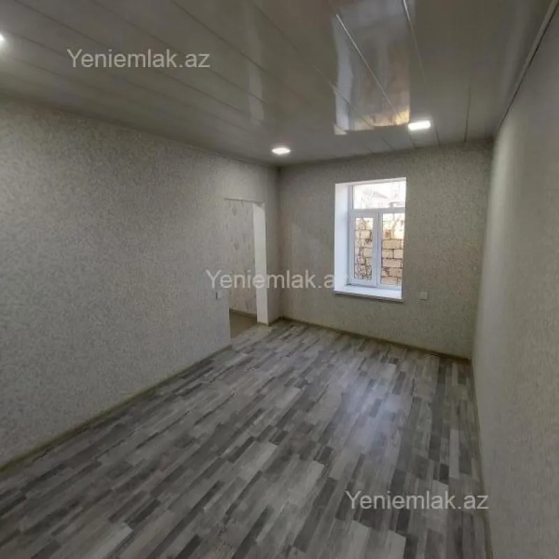 Satılır 5 otaqlı həyət evi 140 m²