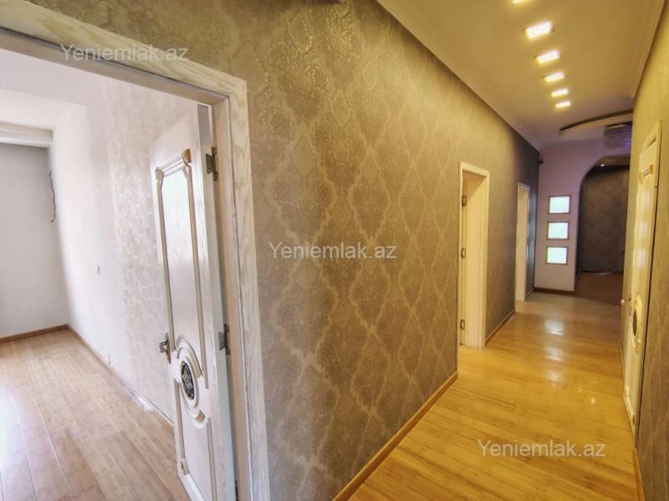 Satılır 3 otaqlı yeni tikili 140 m²