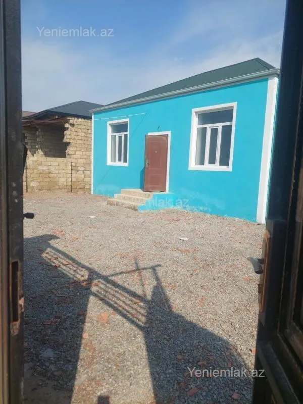 Satılır 3 otaqlı həyət evi 86 m²