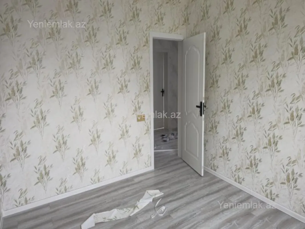Satılır 4 otaqlı həyət evi 160 m²
