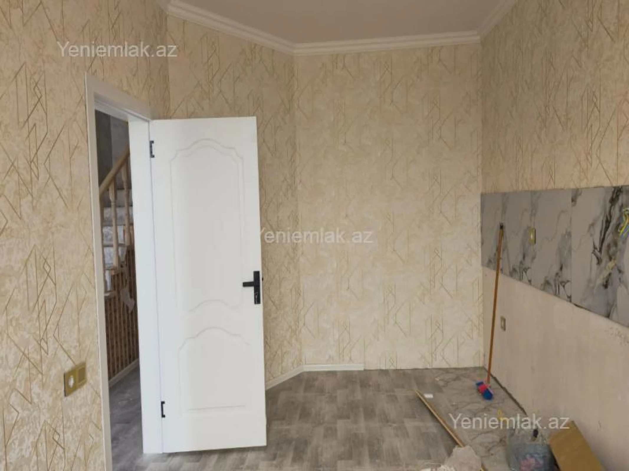 Satılır 4 otaqlı həyət evi 160 m²