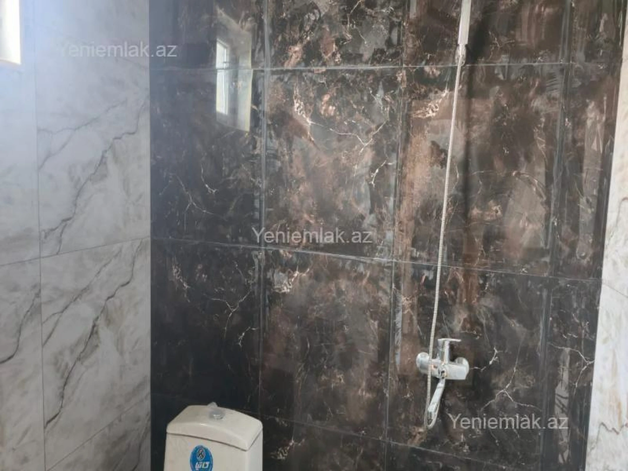 Satılır 4 otaqlı həyət evi 160 m²