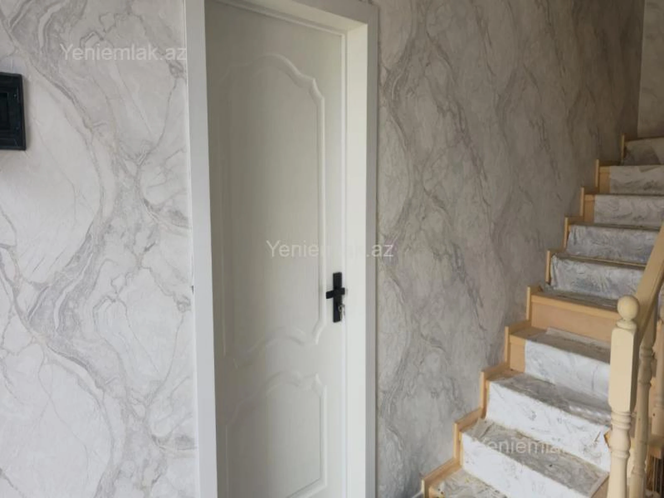 Satılır 4 otaqlı həyət evi 160 m²