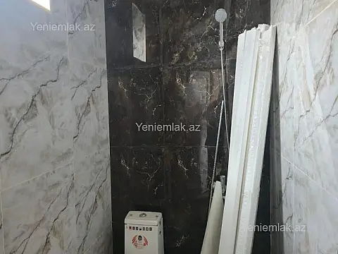 Satılır 4 otaqlı həyət evi 160 m²