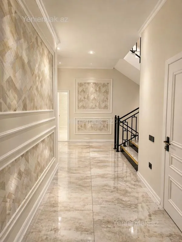 Satılır 11 otaqlı həyət evi 450 m²