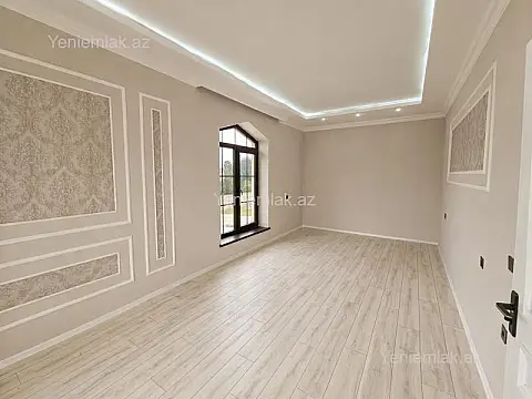 Satılır 11 otaqlı həyət evi 450 m²