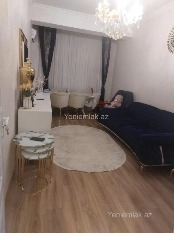 Satılır 2 otaqlı yeni tikili 74 m²