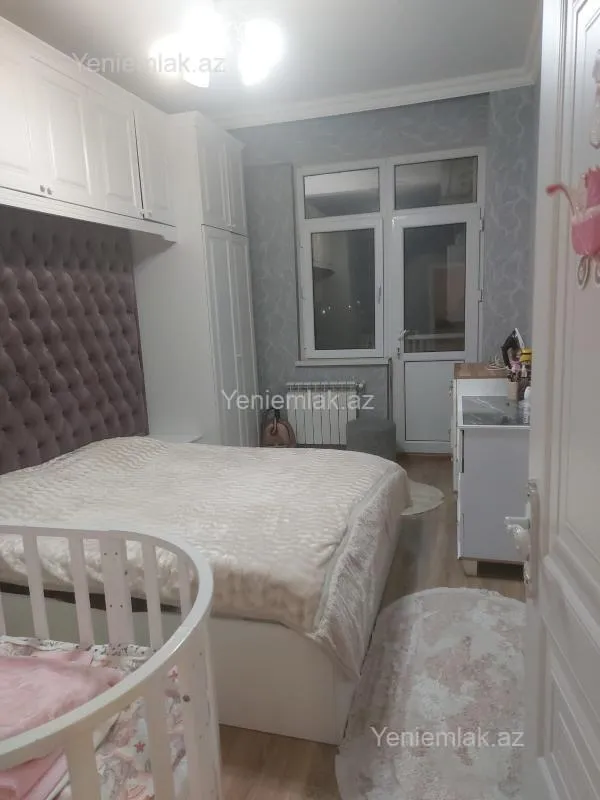 Satılır 2 otaqlı yeni tikili 74 m²