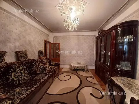 Satılır 3 otaqlı köhnə tikili 72 m²