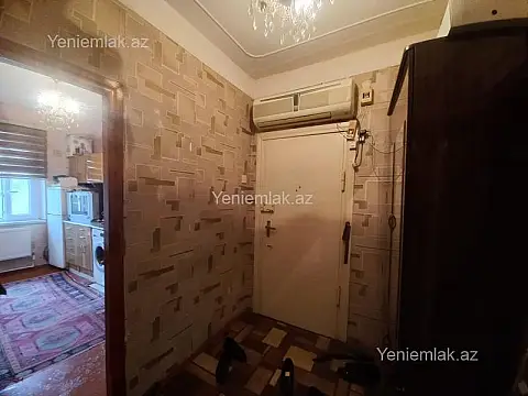 Satılır 3 otaqlı köhnə tikili 72 m²