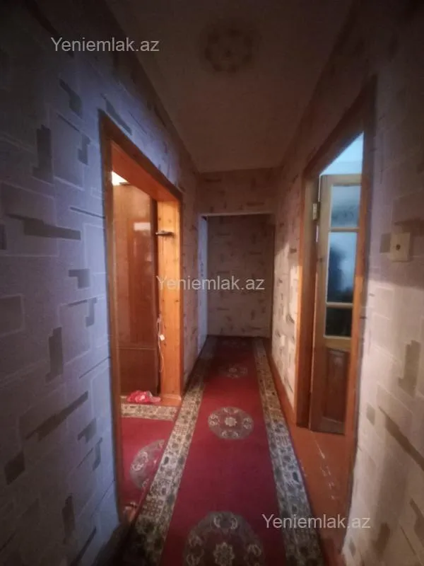 Satılır 3 otaqlı köhnə tikili 72 m²