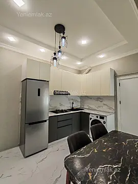 Satılır 3 otaqlı yeni tikili 76 m²