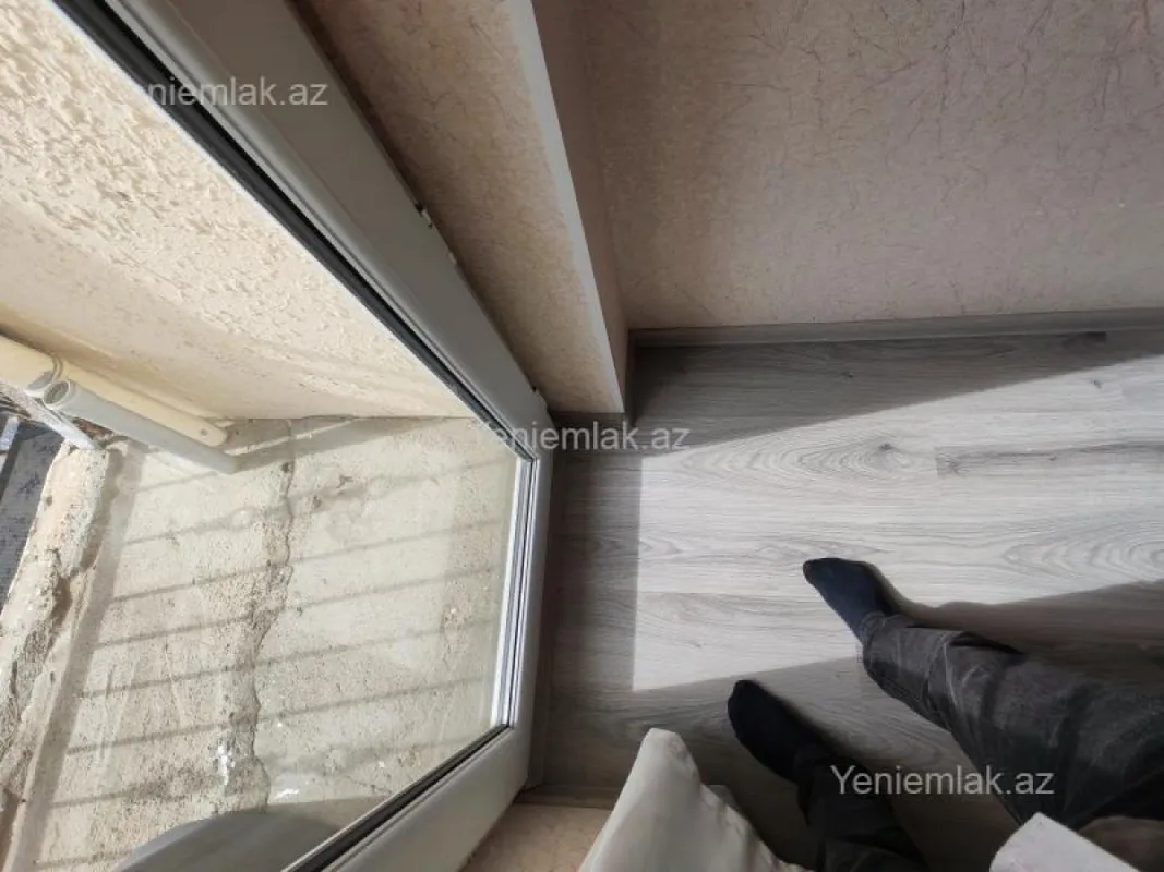 Satılır 3 otaqlı yeni tikili 76 m²