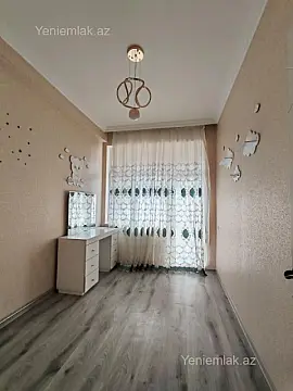 Satılır 3 otaqlı yeni tikili 76 m²