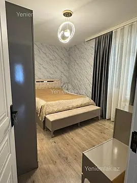Satılır 2 otaqlı köhnə tikili 65 m²
