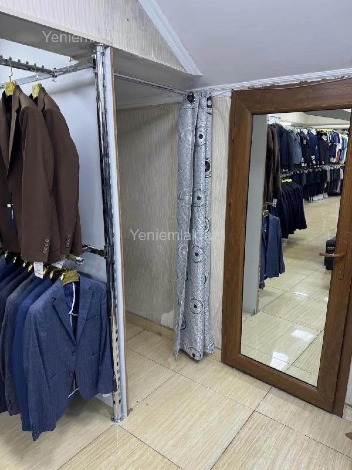 Satılır 1 otaqlı obyekt 60 m²