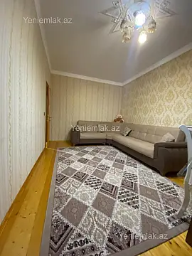 Satılır 2 otaqlı köhnə tikili 60 m²